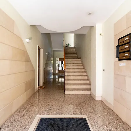 Guesthost - La Casa Dei Pini Apartament *