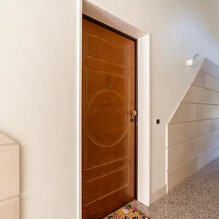 Guesthost - La Casa Dei Pini Apartament Trani