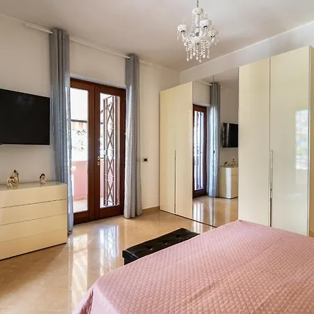 Apartament Guesthost - La Casa Dei Pini Trani