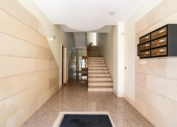 Guesthost - La Casa Dei Pini Apartmán *