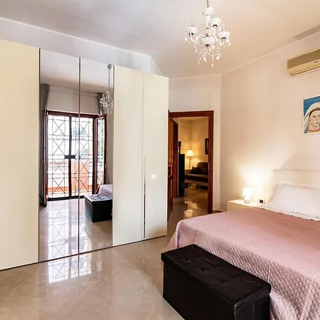 Guesthost - La Casa Dei Pini * 트라니