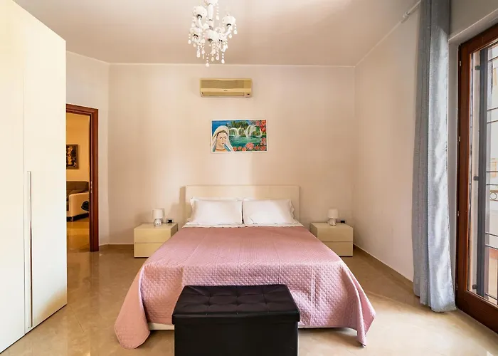 Guesthost - La Casa Dei Pini * טרני